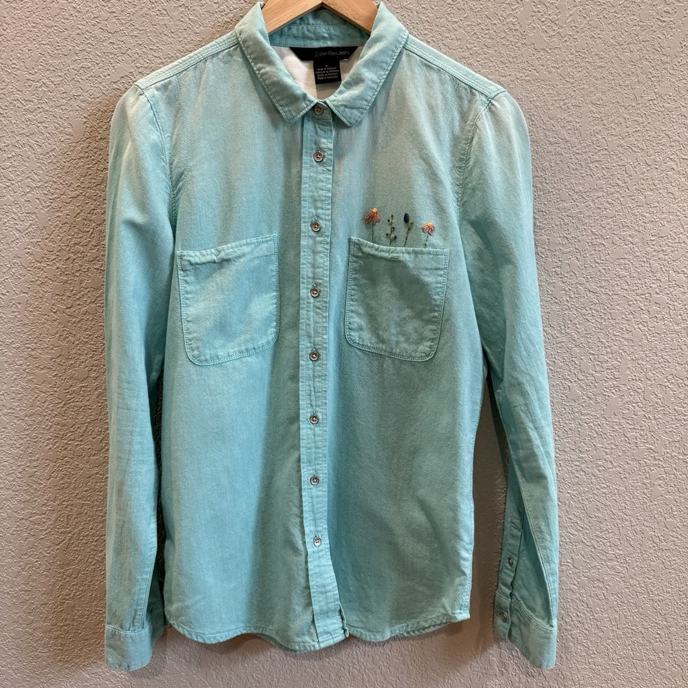 Calvin Klein Jeans Womens M Floral Embroidered Teal Button-Down Shirt Spring